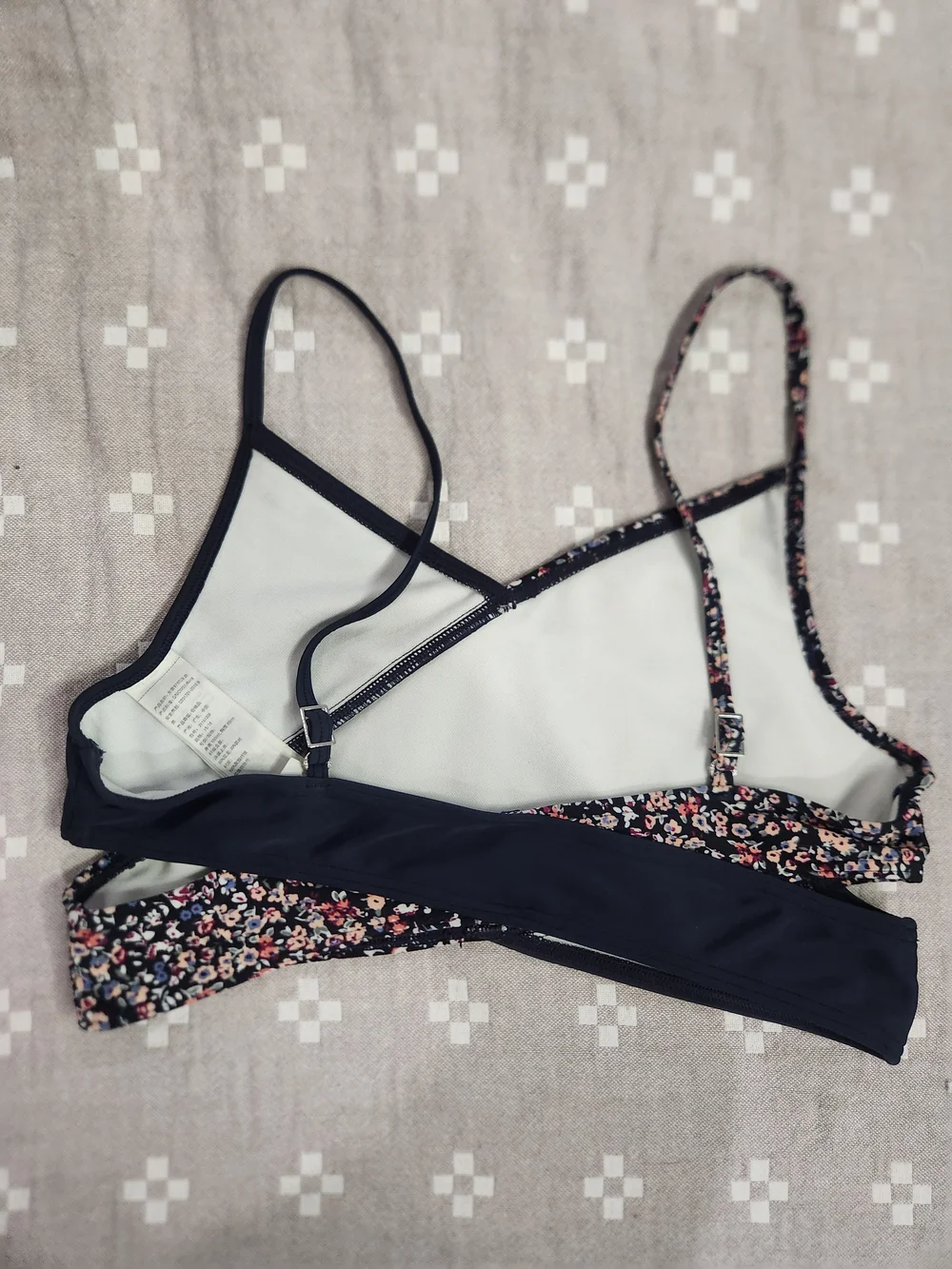 Abercrombie Floral & Navy bikini top kids 15 16